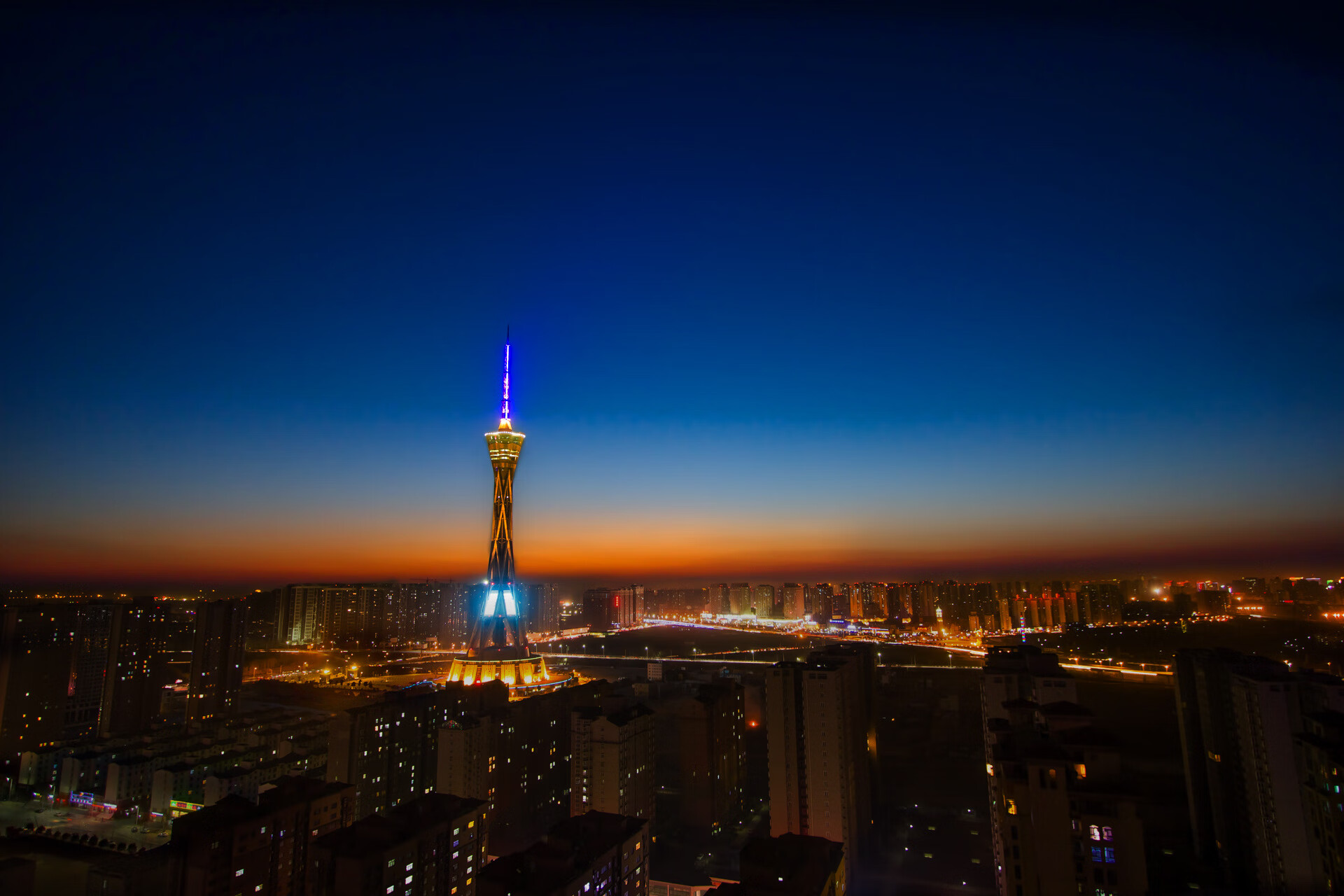 爱游戏登录-各大联赛角逐：争冠、保级、欧战席位谁笑谁输？，五大联赛欧战积分排名更新